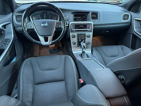 Volvo V60 2014 photo 3