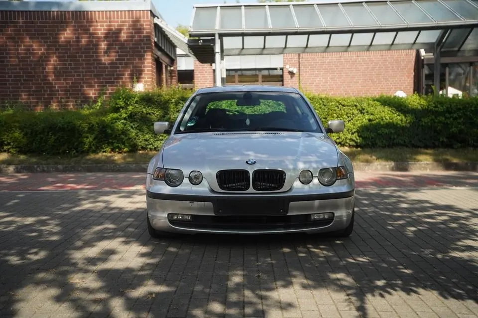 BMW 316Ti