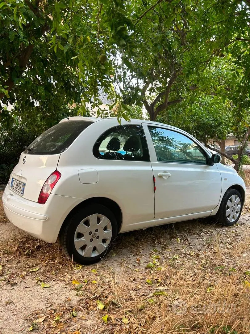 Nissan Micra 2006 photo 5