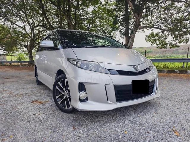 Toyota Estima