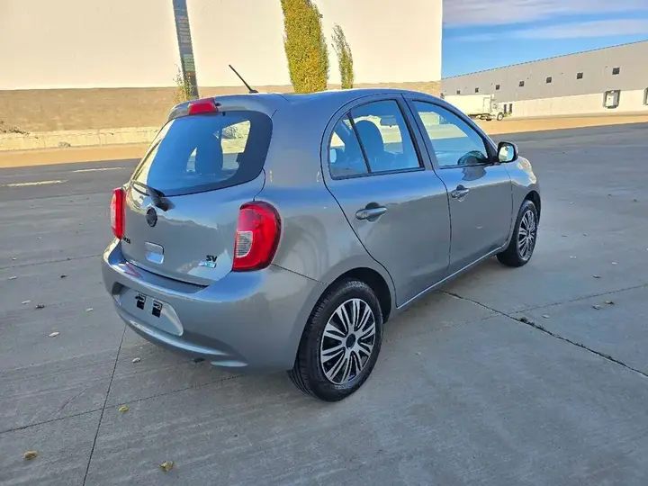Nissan Micra 2015 photo 3