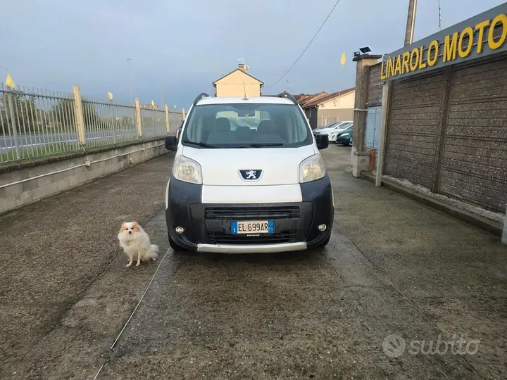 Peugeot Bipper 2012 photo 2