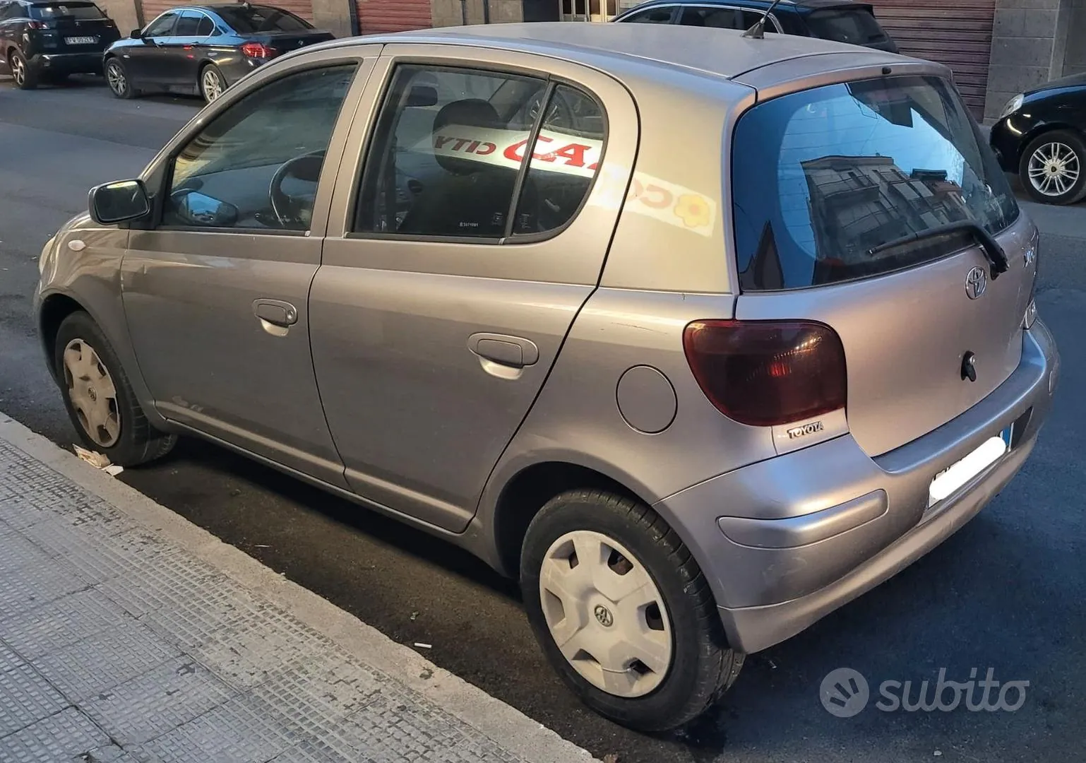 Toyota Yaris 2004 photo 4