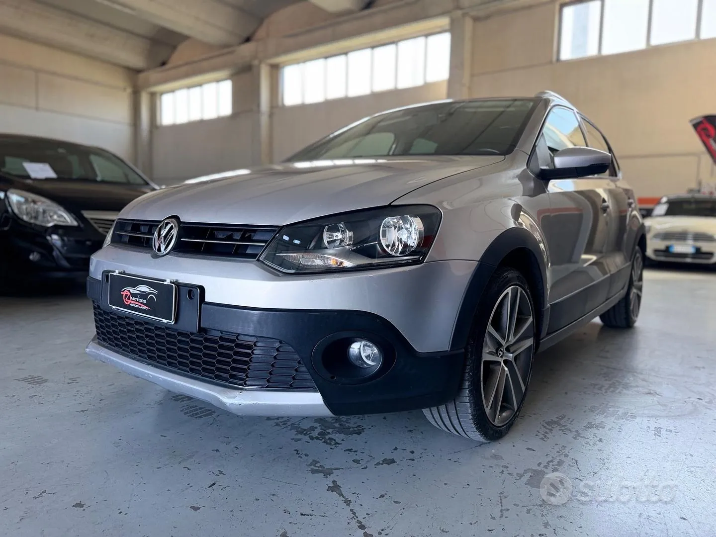 Volkswagen Polo Cross 2010 photo 2