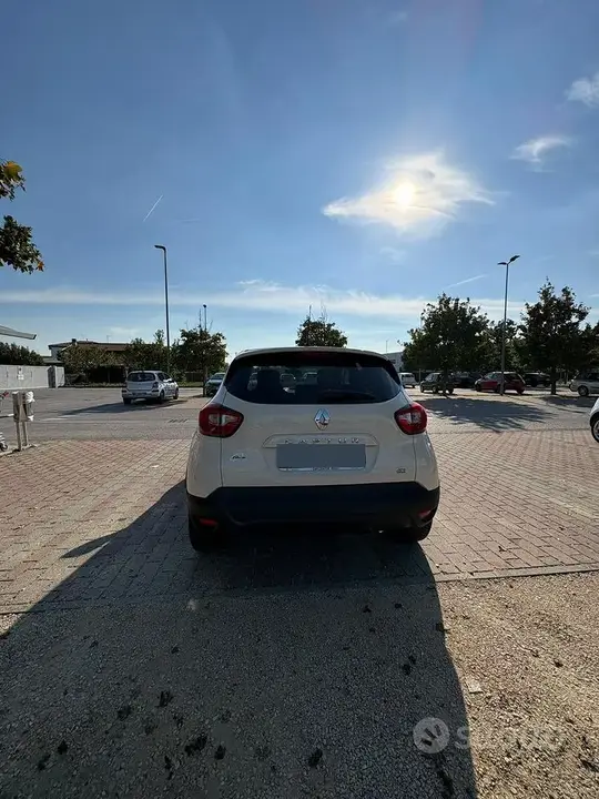Renault Captur 2013 photo 4