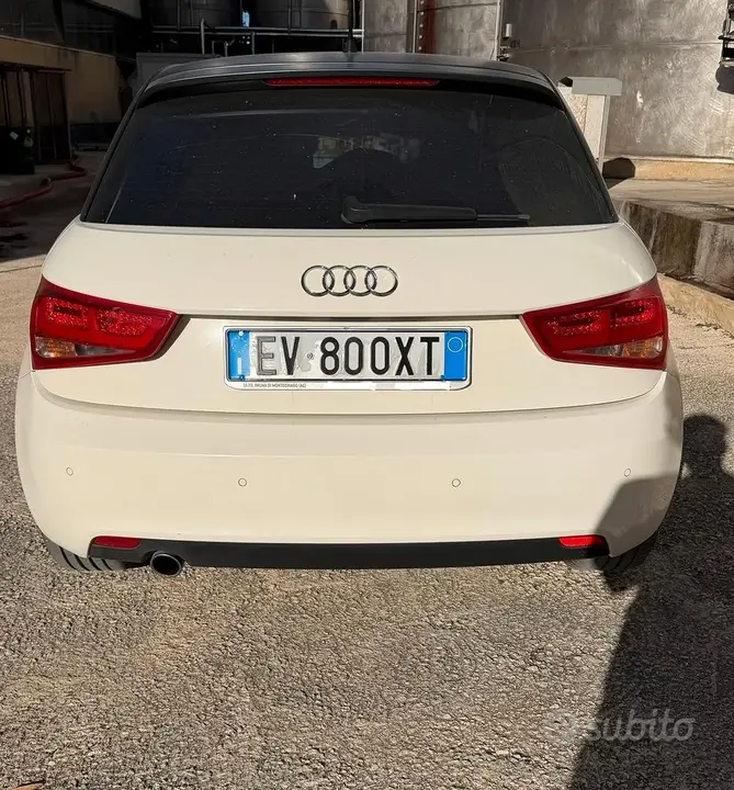 Audi A1 2014 photo 4