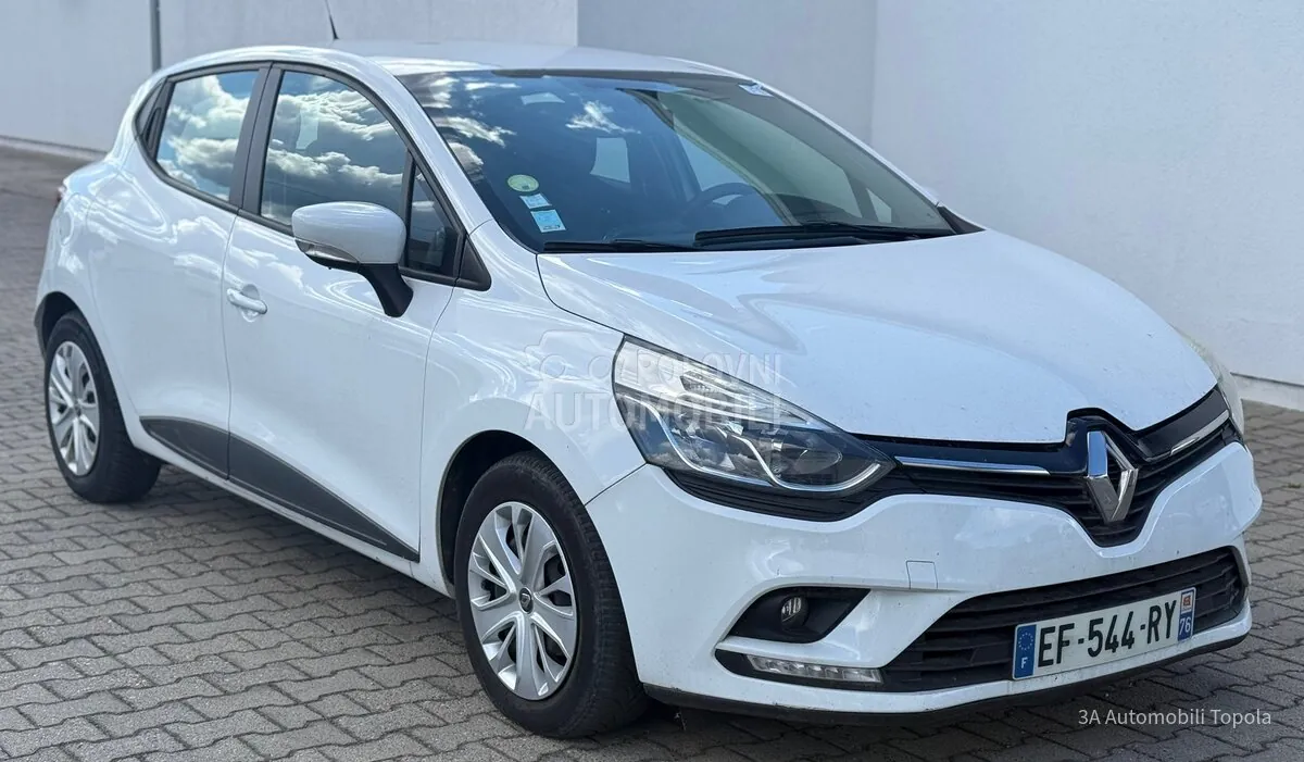 Renault Clio 2016 photo 2