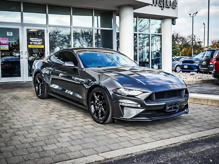 Ford Mustang 2020 photo 2
