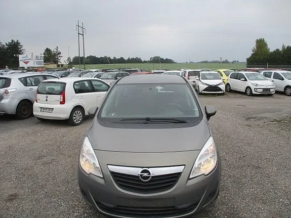 Opel Meriva 2011 photo 2