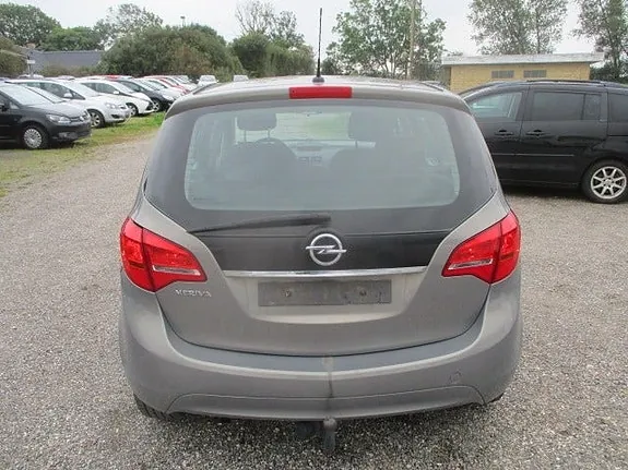 Opel Meriva 2011 photo 4
