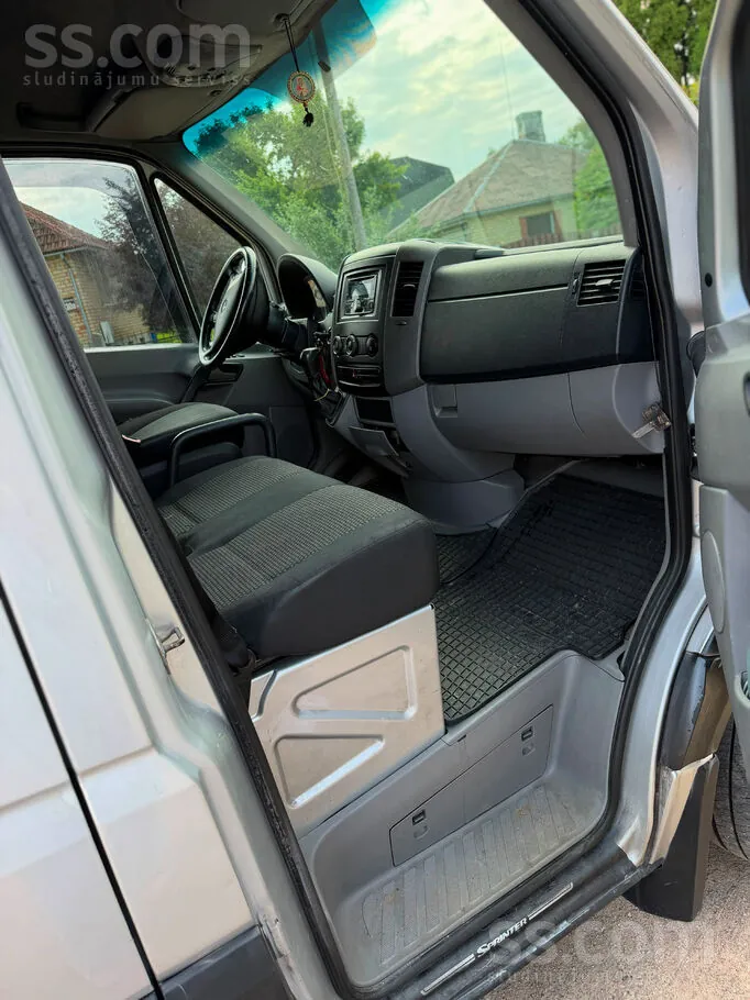 Mercedes-Benz Sprinter 2008 photo 4
