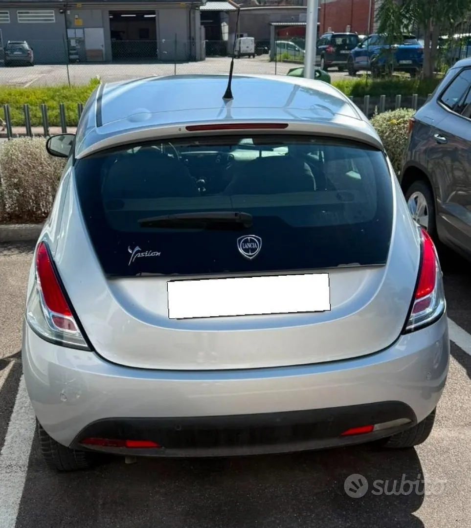 Lancia Ypsilon 2013 photo 5