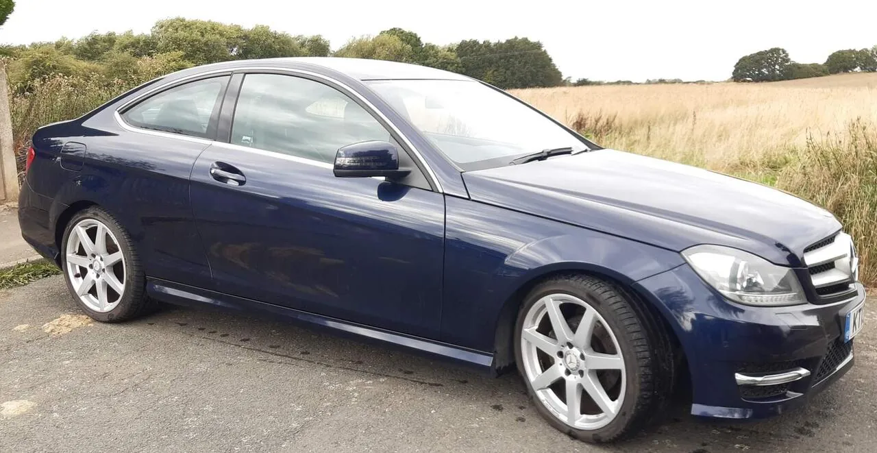 Mercedes-Benz C-Class 2013 photo 3