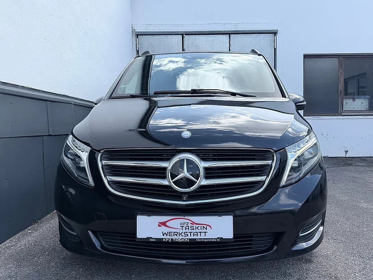 Mercedes-Benz V-Class 2015 photo 2