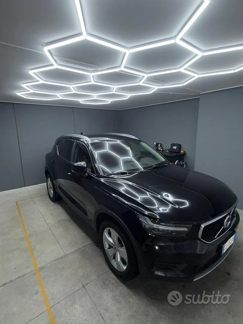 Volvo Xc40 2022 photo 2