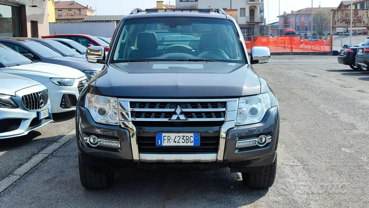 Mitsubishi Pajero 2018 photo 2