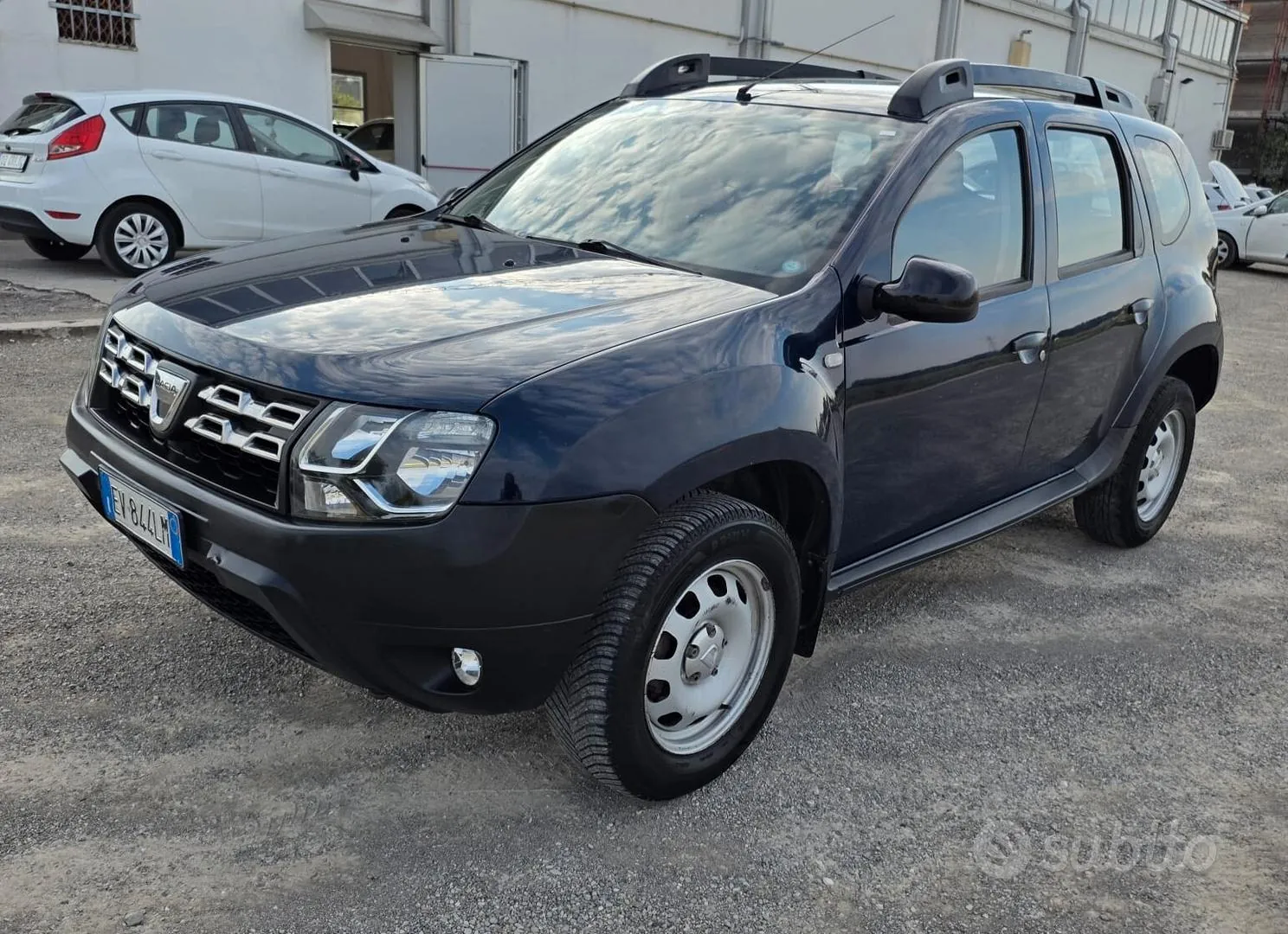 Dacia Duster 2014 photo 2
