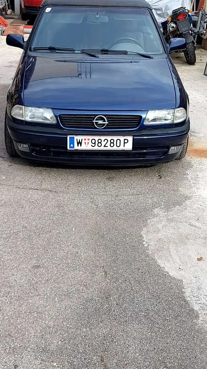 Opel Astra 1999 photo 2