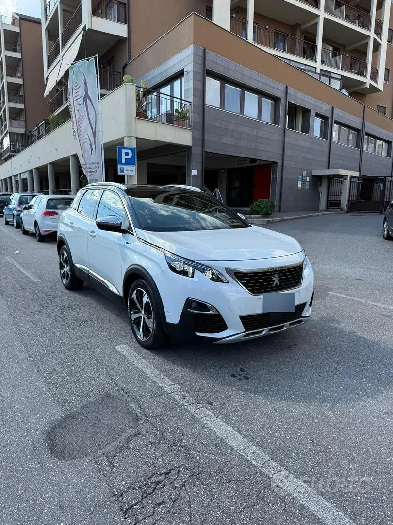 Peugeot 3008 2018 photo 2