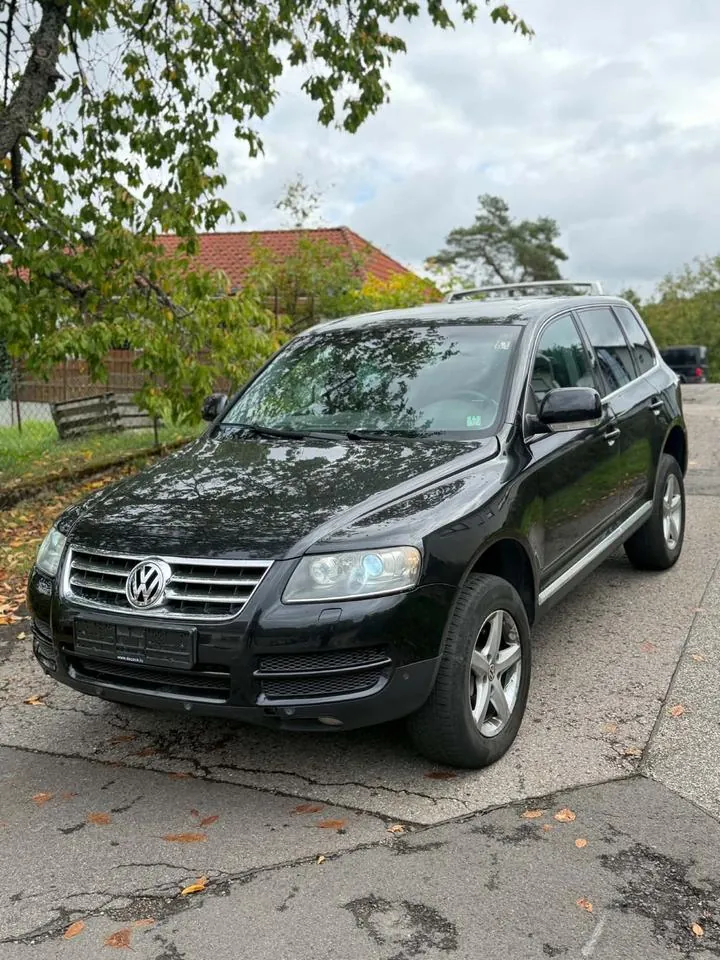 Volkswagen Touareg