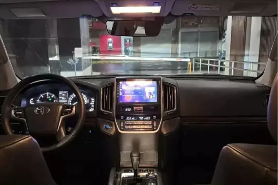 Toyota Land Cruiser 2018 photo 5