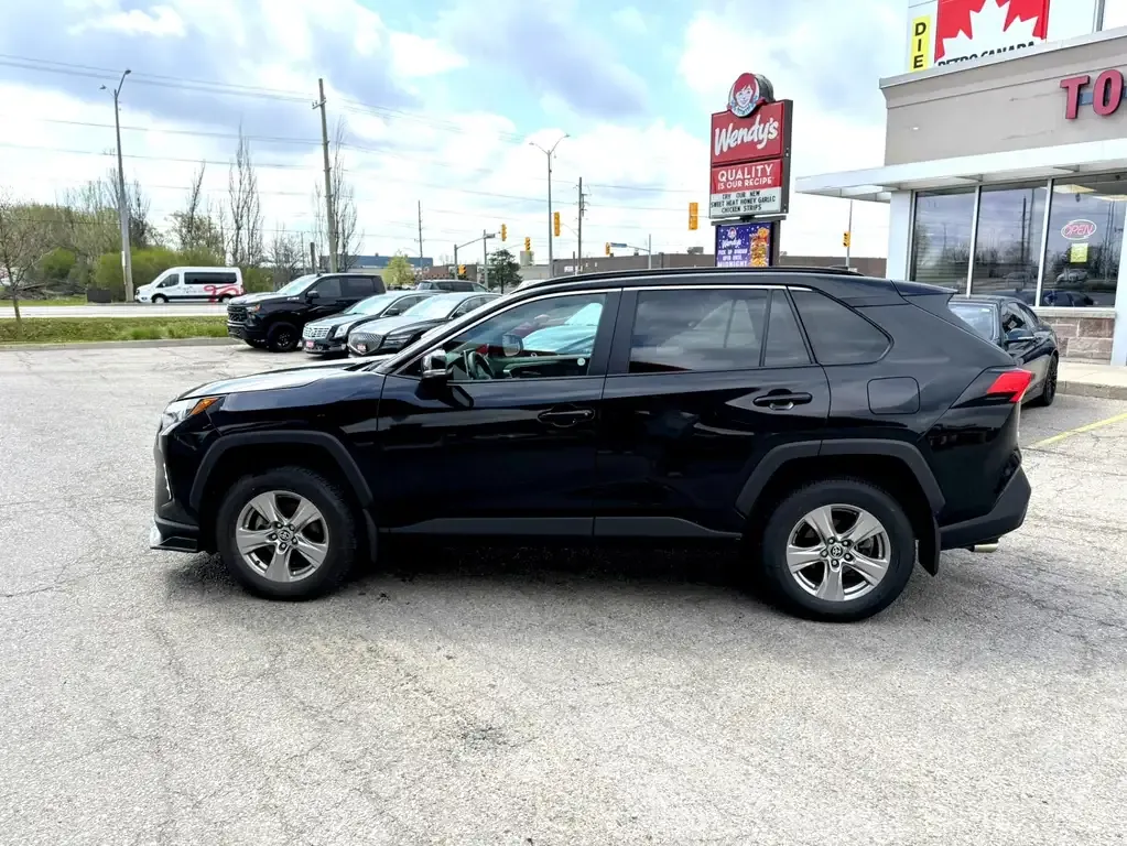 Toyota Rav4 2024 photo 3