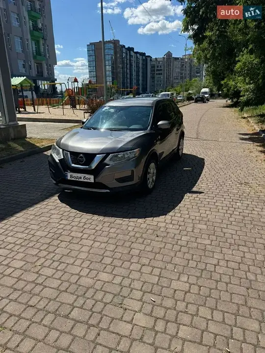 Nissan Rogue 2018 photo 2