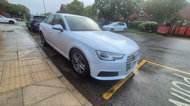 Audi A4 2016 photo 5