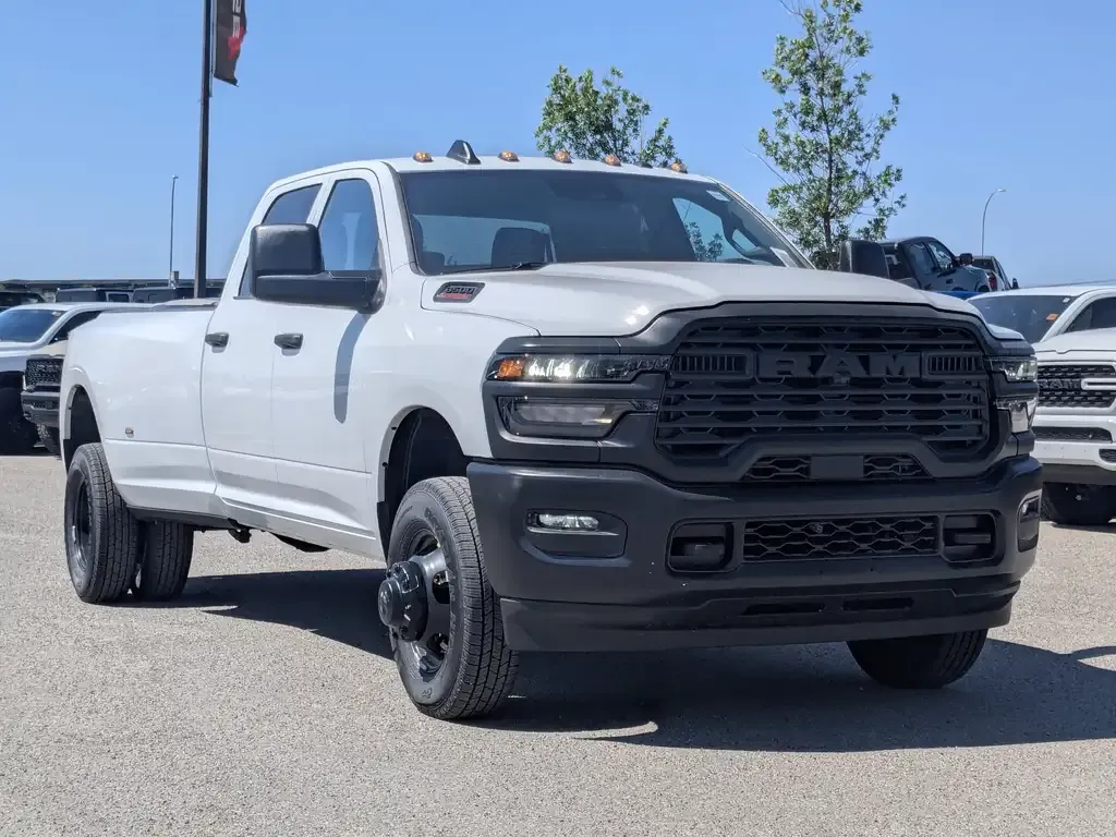 Ram 3500 2026 photo 2