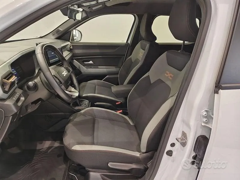Dacia Duster 2025 photo 5