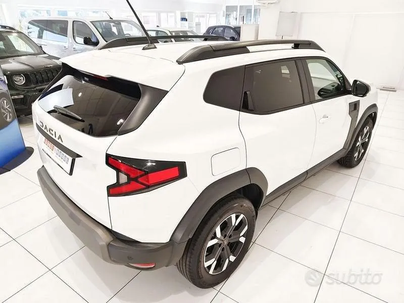Dacia Duster 2025 photo 3
