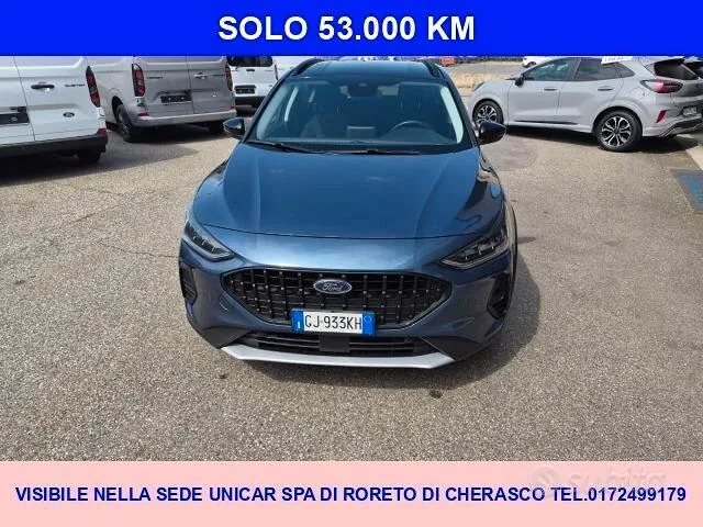Ford Focus 2022 photo 2