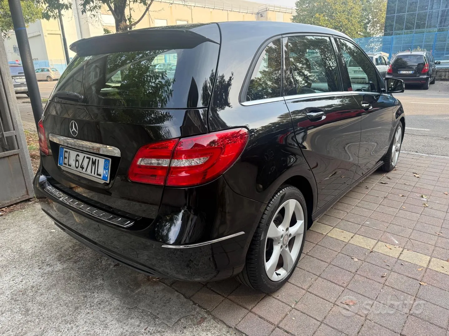 Mercedes-Benz B 180 2012 photo 5
