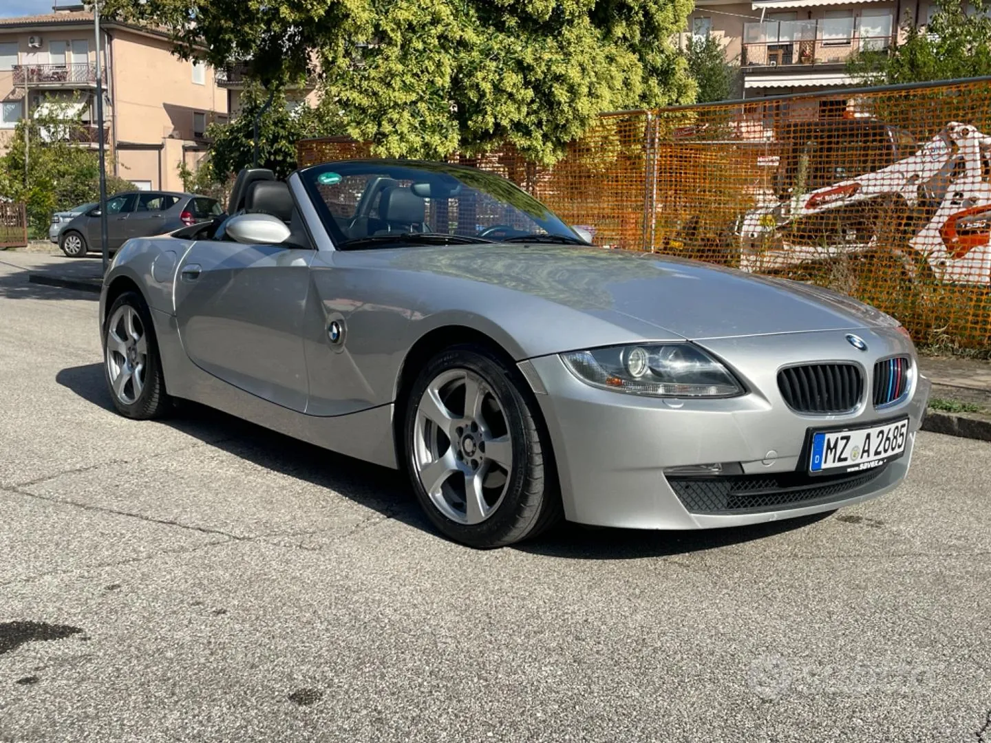 BMW Z4 2006 photo 2