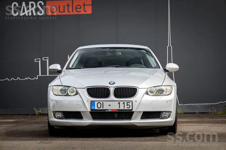 BMW 320 2008 photo 2