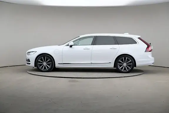 Volvo V90 2022 photo 4