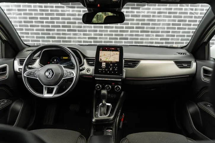 Renault Arkana 2023 photo 2