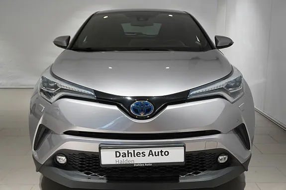 Toyota C-Hr 2018 photo 2