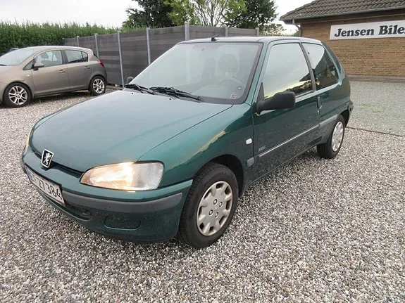 Peugeot 106 2000 photo 4