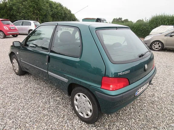 Peugeot 106 2000 photo 2