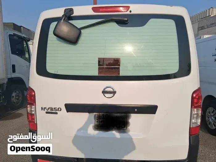 Nissan Urvan 2020 photo 2