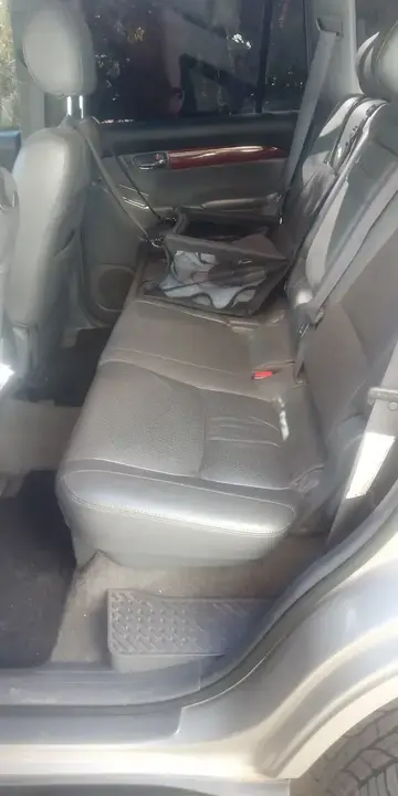 Toyota Land Cruiser 2004 photo 3