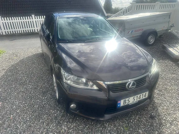 Lexus Ct200H