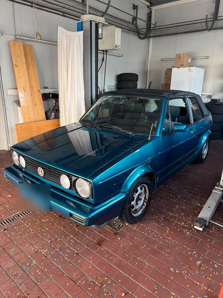 Volkswagen Golf 1 Cabrio