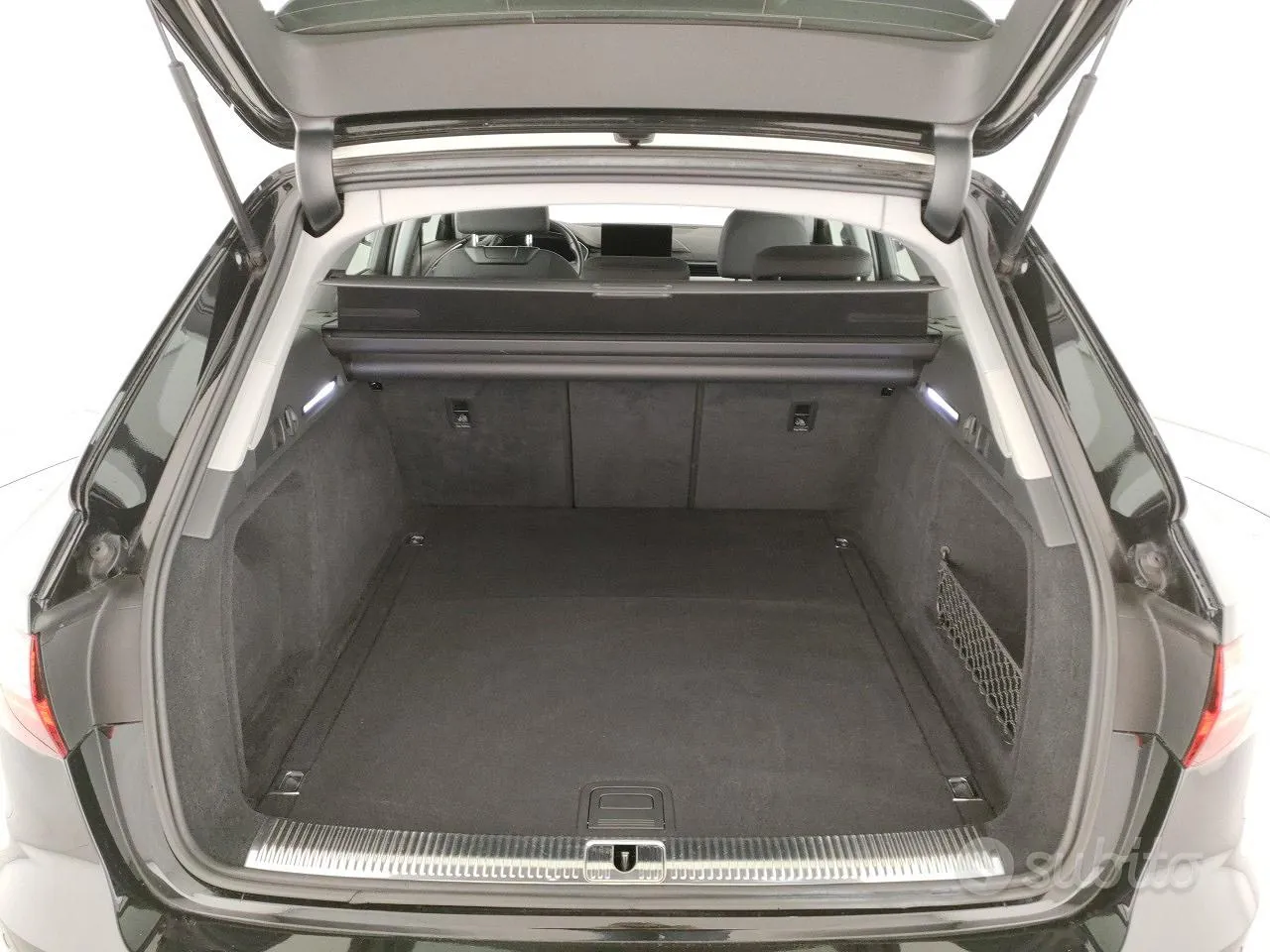Audi A4 Avant 2019 photo 4