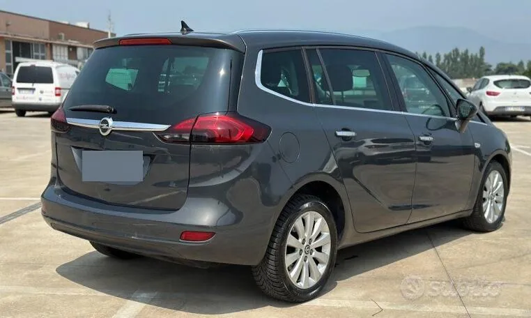 Opel Zafira 2013 photo 3