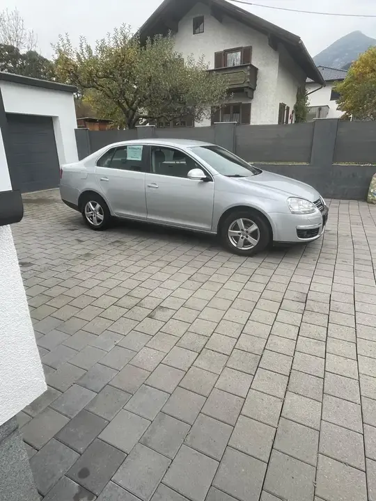 Volkswagen Jetta 2007 photo 2