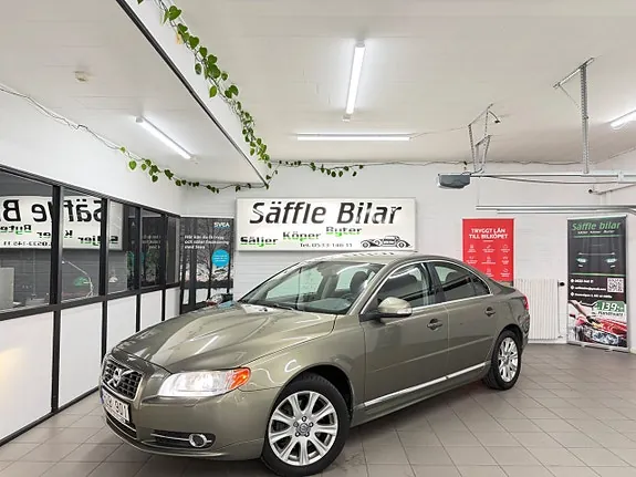 Volvo S80 2010 photo 2