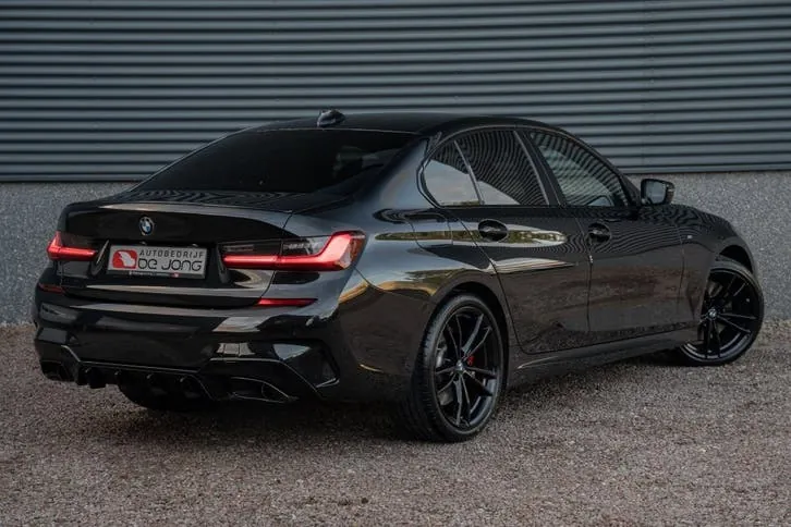 BMW 3-Serie 2021 photo 2