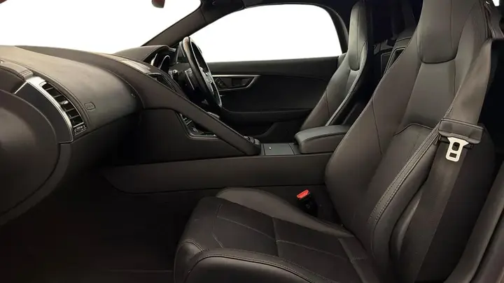 Jaguar F-Type 2018 photo 3